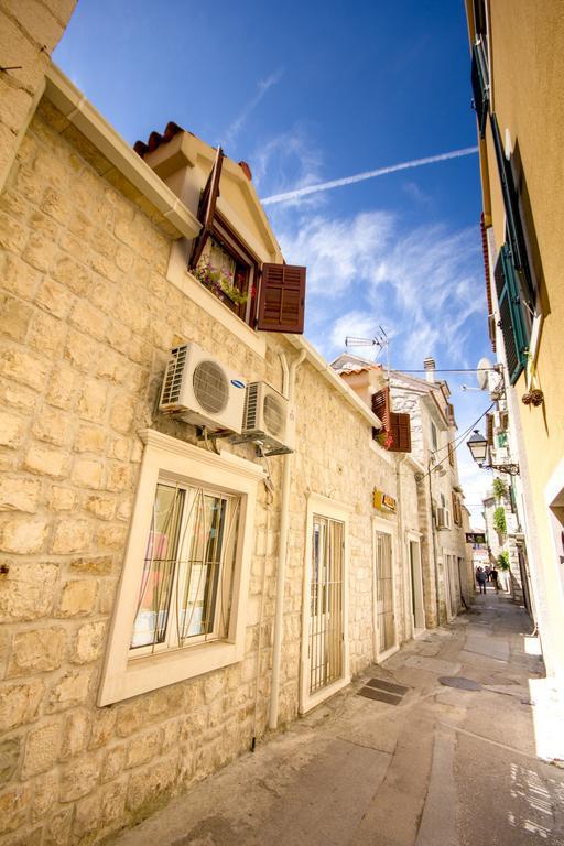 Apartment Niko Kastel Stari Kaštela Rum bild